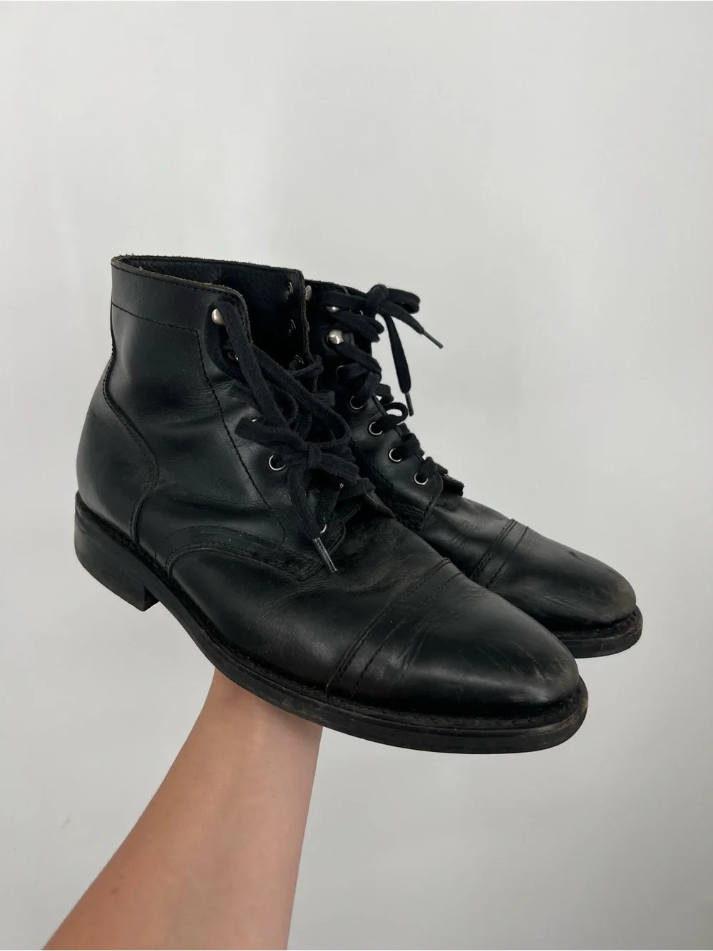 Thursday Boot Co Men’s Black Leather The Captain Lace Up Chukka Boots 9.5
